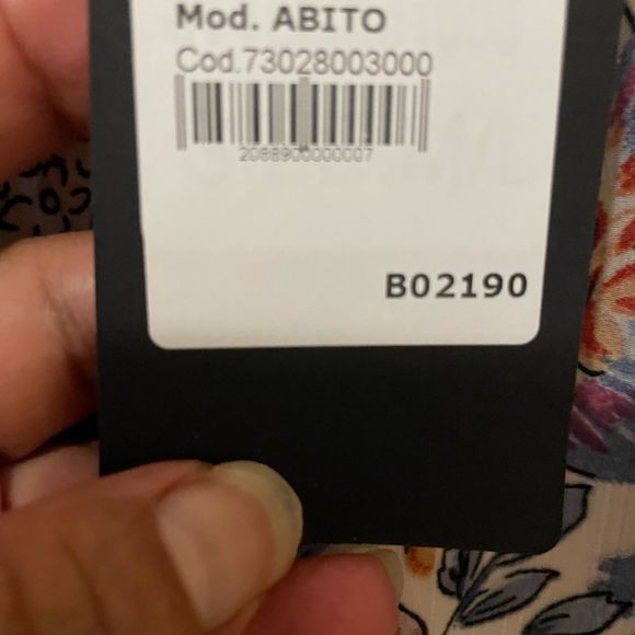 Joenia dress - Picture 11 of 11